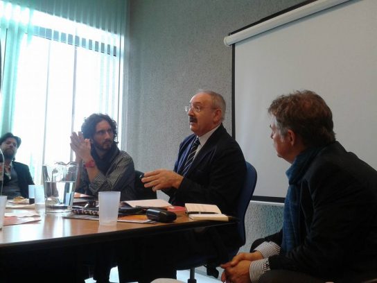 Conferencia de Ramón Villares, el 27-IV-16, en el Campus de la UNSAM: de izquierda a derecha, Ruy Farías, Ramón Villares, Mario Greco
