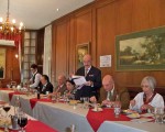 En la reunión del Rotary Club de Palermo, Washington Illescas se refirió a la educación y a la juventud en el mes de la alfabetización.
