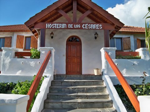 En la Villa de Merlo, la historia de la Hostería de los Césares, tiene nombre de mujer.