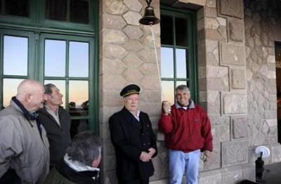 Una donación revivió el recuerdo del tren de Puerto Deseado