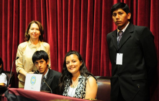 Jóvenes salteños fueron “senadores por un día”