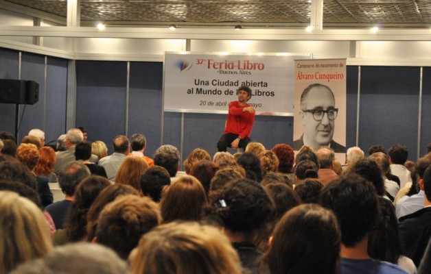 La 37 Edición de la Feria del Libro y la “Antología de la literatura gallega”