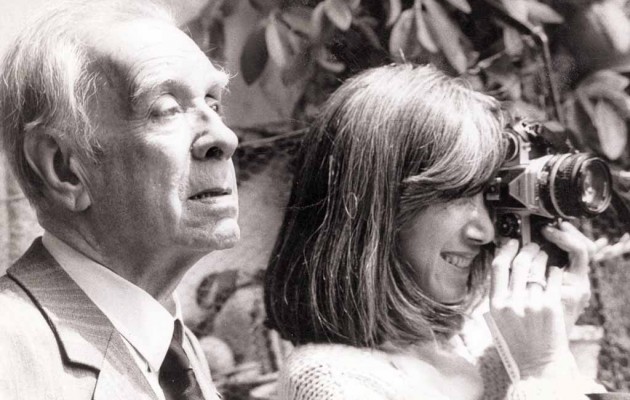 La muestra “El Atlas de Borges” se exhibe en Milán