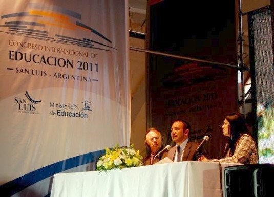 Ministro de Educación de la Provincia, Dr. Marcelo Sosa