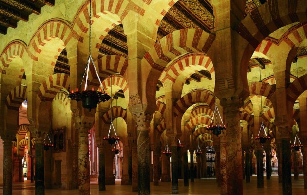 La Mezquita-Catedral de Córdoba, una excursión que combina historia, naturaleza y relax