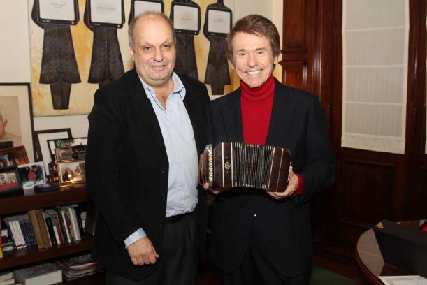 Ministro de Cultura de la Ciudad de Bs. As., Hernán Lombardi y Raphael