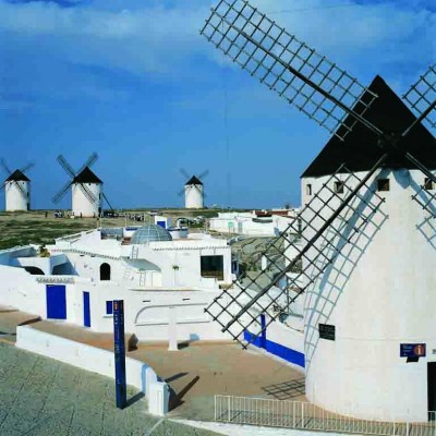 Castilla La Mancha. Campo de Criptana. CR Molinos de Viento