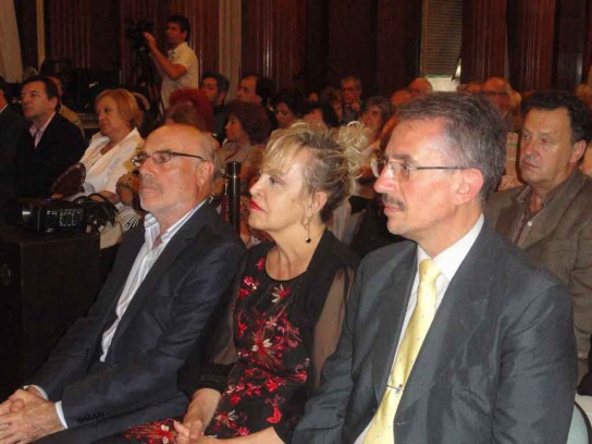 Doña Elvira Cortajarena y Dr. Félix Daniel Castro Vázquez