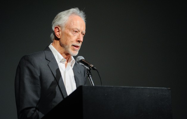 El escritor John Coetzee lanzó su biblioteca personal en el Malba