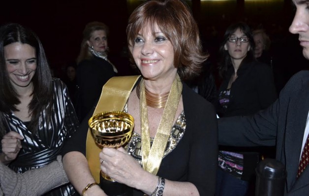 Lina Mundet, rectora del Instituto Eduardo Mallea fue premiada por la Asociación de Rectores de la República Argentina