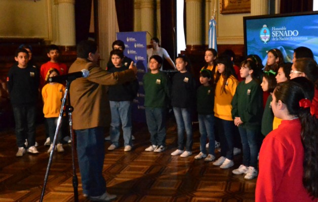 El Coro Provincial de Niños de La Rioja actuó en el Honorable Senado de la Nación