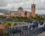 La Basílica de Nuestra Señora de Aparecida, en Sao Paulo recibe a miles de fieles