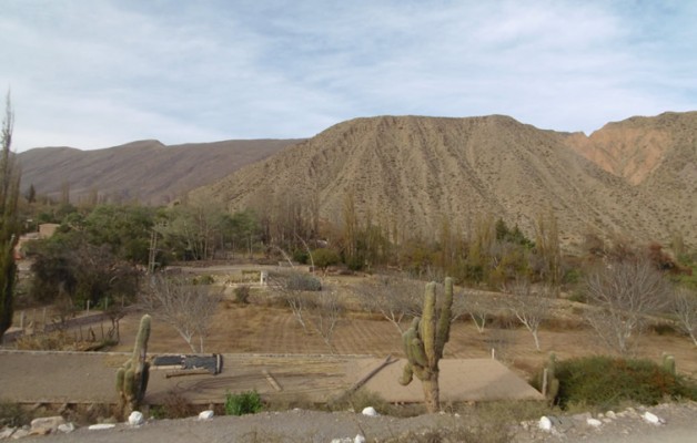 Purmamarca, en lengua Aymara, es el Pueblo de la Tierra Virgen