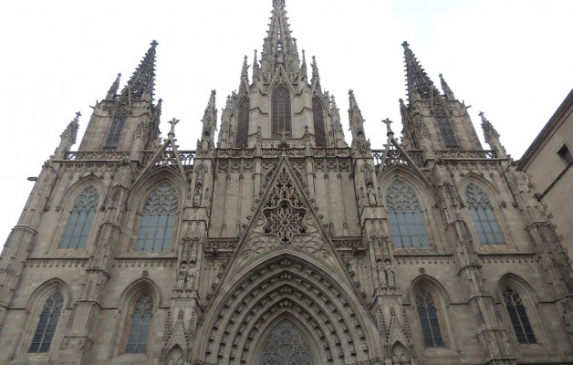 La Catedral de Barcelona, un monumento sagrado de la arquitectura gótica catalana