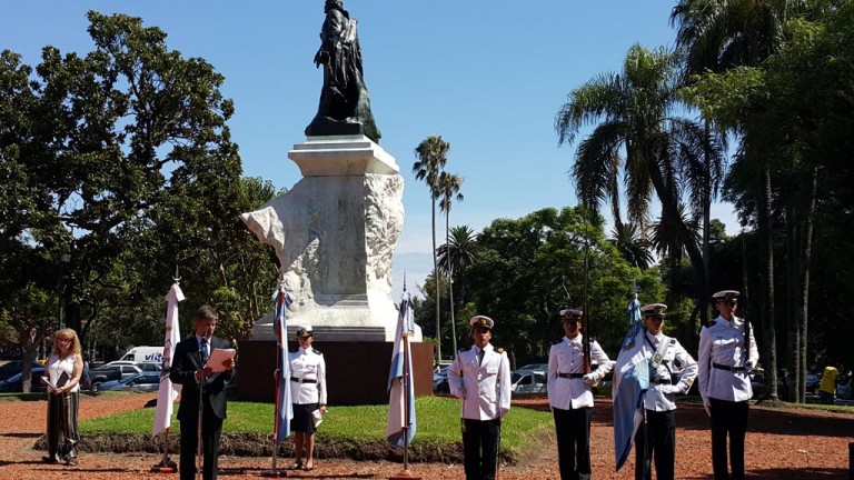 Homenaje a Domingo Faustino Sarmiento
