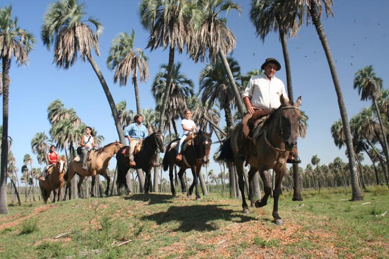 Excursión en el Refugio de Vida Silvestre "La Aurora del Palmar"