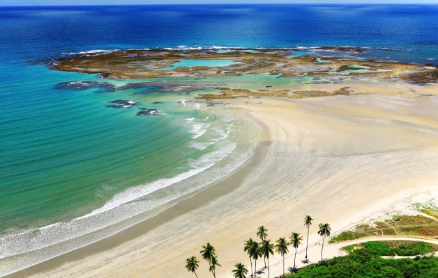 Las piscinas naturales de Porto de Galinhas, atraen a los turistas