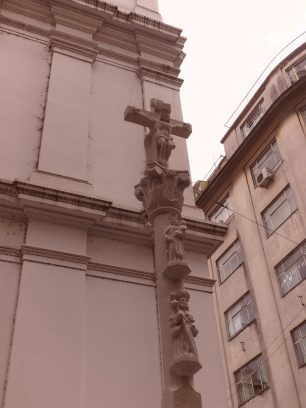 El Cruceiro Gallego fue entronizado en la Iglesia de San Ignacio de Loyola