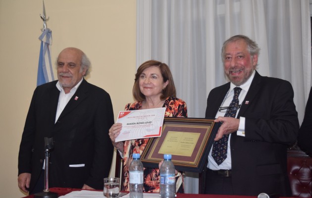 La escritora María Rosa Lojo recibió el Gran Premio de Honor 2018 de la SADE