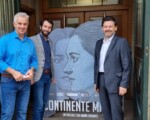 Continente María, la obra que homenajea a María Casas, se presenta en el salón Teatro de Santiago de Compostela